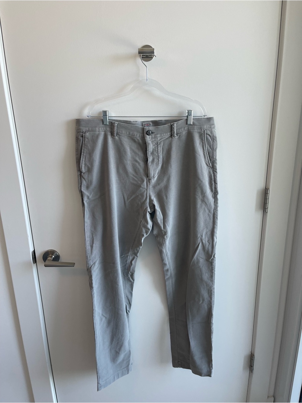 Faherty Chino Pants in Light Gray